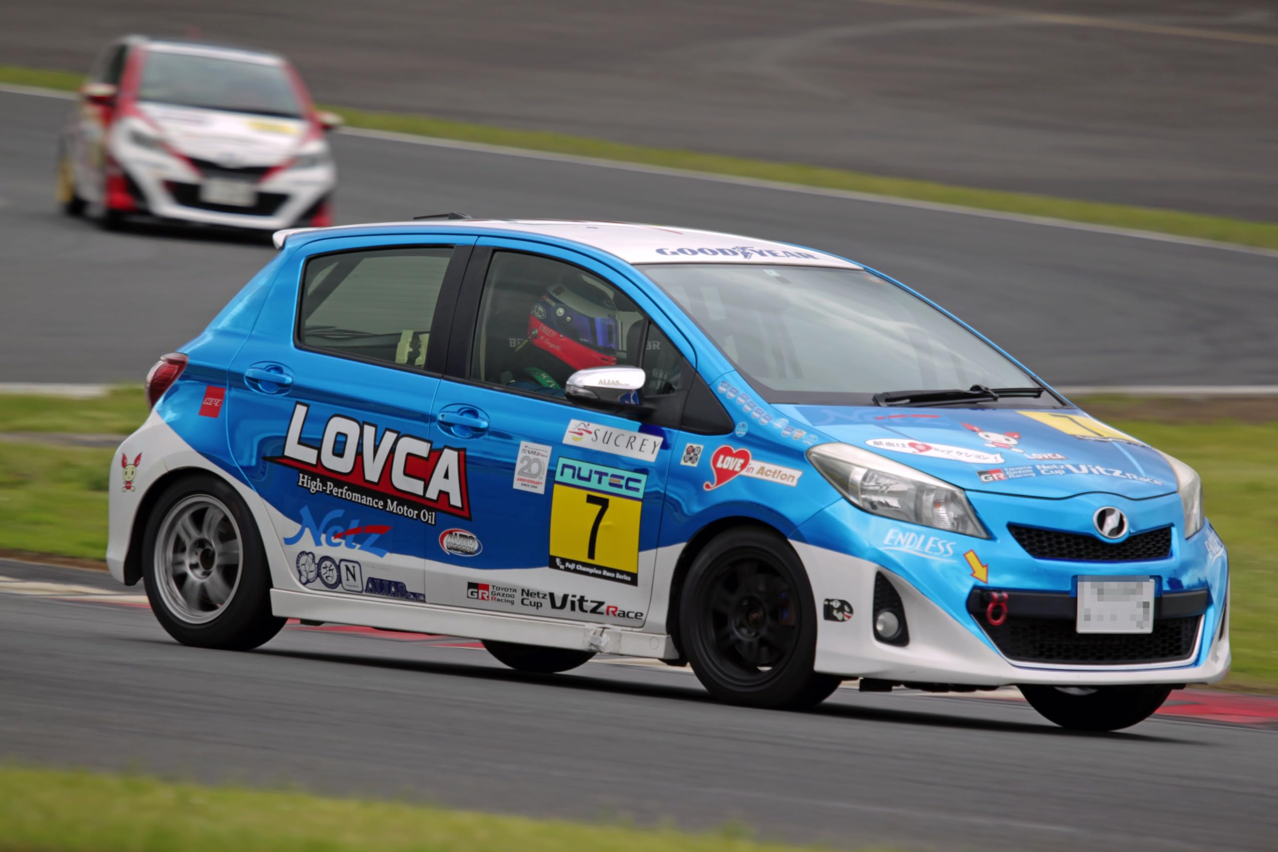 Amazon | LOVCA RACING 15W-70 5L SN エンジンオイル □LR1570-5 | 車